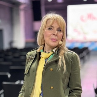 Аватар канала «Ирина Смолярчук, Антикризисный центр»