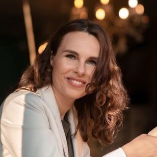 Аватар канала «ТОЧКА РОСТА с Марией Лукьянчиковой»