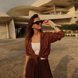 Аватар канала «Русский язык с Аришей | 10 класс | 100балльный»