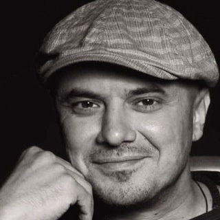 Аватар канала «ПОЭТ ВЛАД МАЛЕНКО»