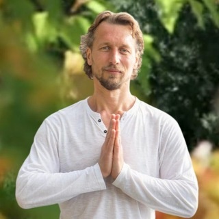 Аватар канала «☀️Александр Волосков | Здоровый позвоночник»